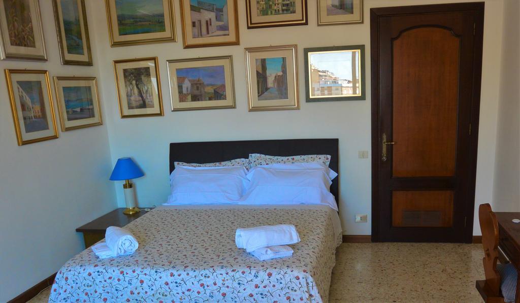 Superpanoramico Bed and Breakfast Cagliari Eksteriør billede